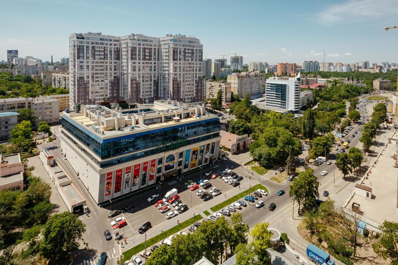 Grey Apartment Одеса Екстериор снимка